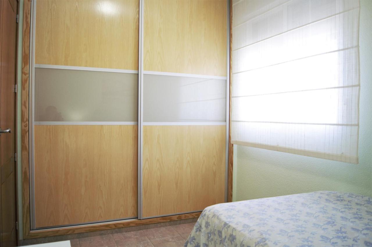 Amplio Piso 8 Mts Mezquita - Wifi - A/C - Parking Córdoba Exteriör bild